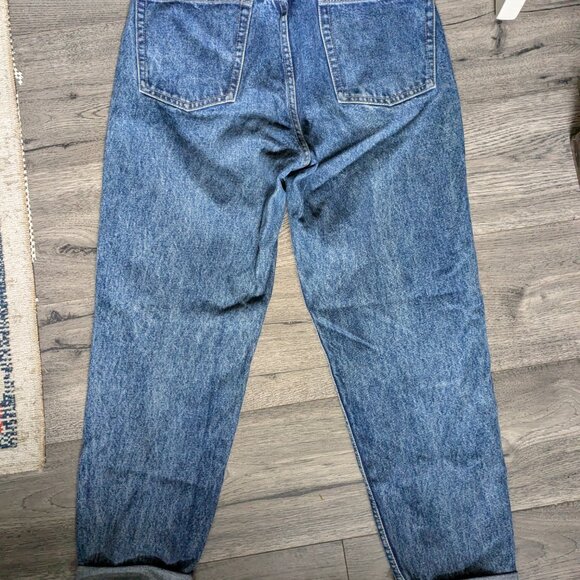 High waisted vintage BCBG jeans - Picture 2 of 4